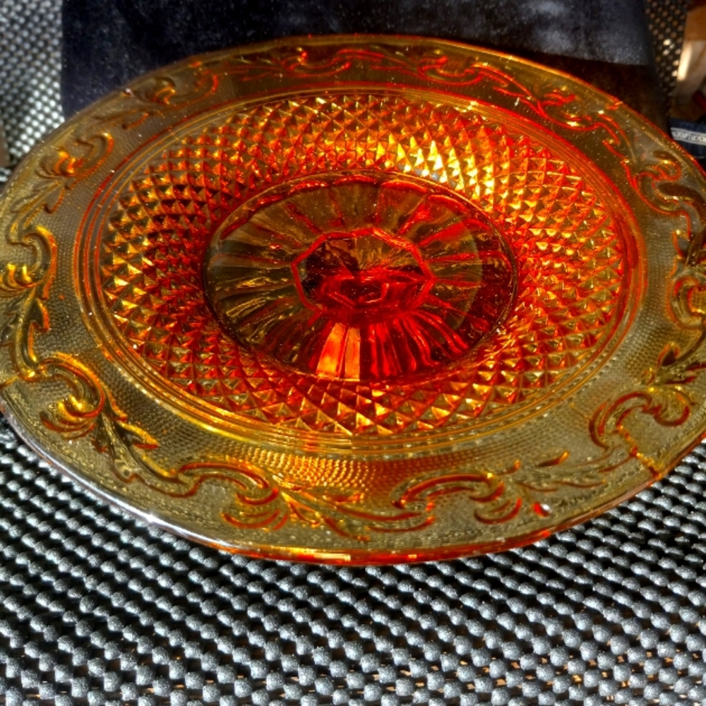 Vintage amber sandwich glass tiara dish